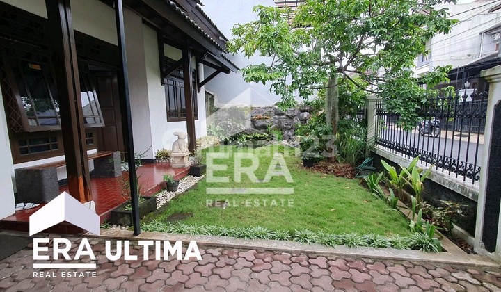 Fully Furnished 1-Story House with Front and Back Garden in Sarijadi, Sukasari Bandung.