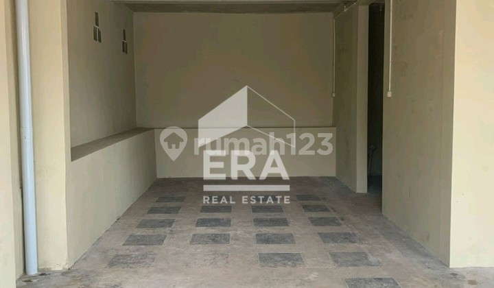 Disewa Ruang Usaha / Kantor 2 lt. di Mainroad Cigadung Raya, Bandung. 2