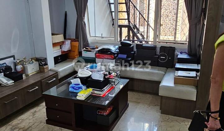 Rumah Pik1 Cendana Golf 8X18 Furnished Sudah Full Renovasi 2