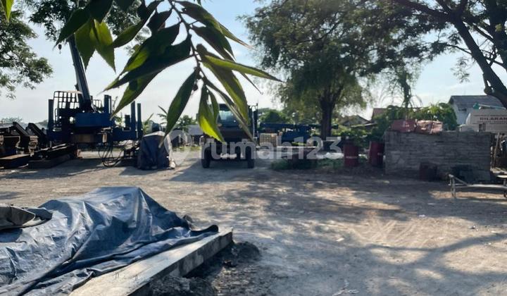 land on Perancis Dadap Road, area 2,417 meters, suitable for warehouse land on Perancis Dadap Road, area 2,417 meters, suitable for warehouse