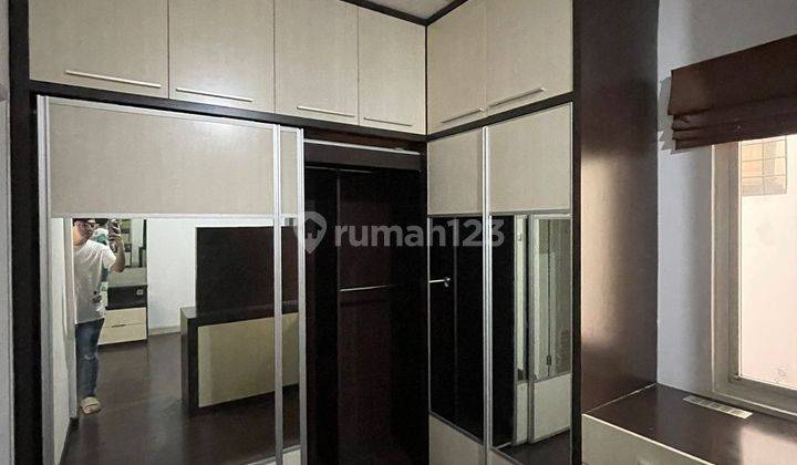 Disewakan Rumah Layar Permai,6x15 2lt,semi Furnish, Rp75jt 1