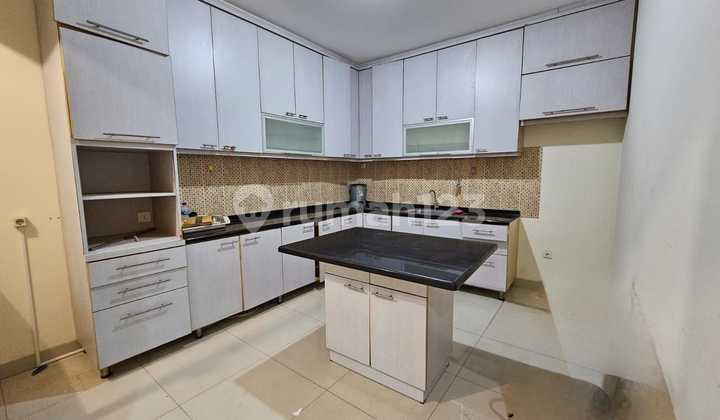 Rumah Pik1 Layar Permai 8x15 Furnished Minimalis Hadap Utara 2