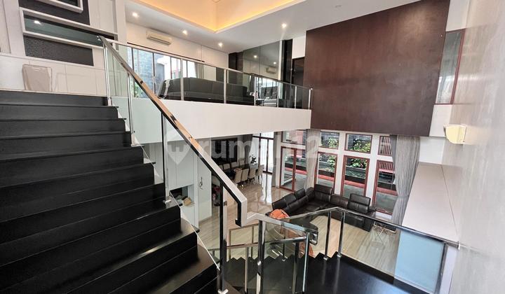 Rumah Mewah Mediterania Pik1 15x30 Furnish Interior Hadap Selatan