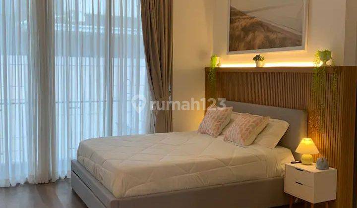 Rumah Golf Island 10x20 Furnished Mewah Cluster Chopin  1