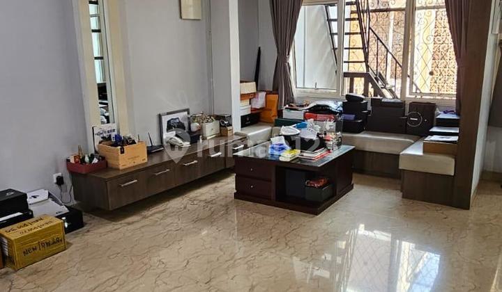 Rumah Pik1 Cendana Golf 8X18 Furnished Sudah Full Renovasi 1