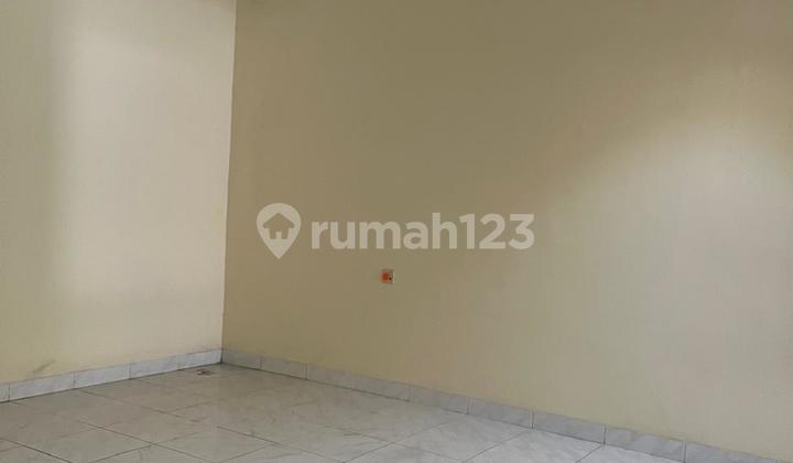 Rumah pik1 camar 7x23 2lantai unfurnish rapih seperti rumah baru 2