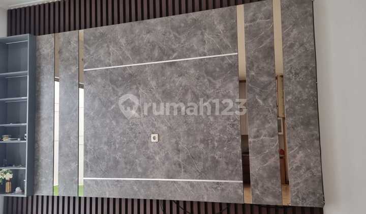Rumah golf island PIK 8x20 semi furnished rapih siap huni 1