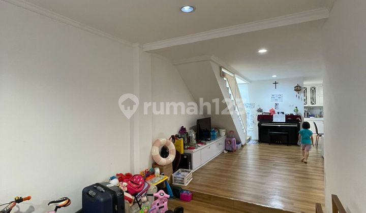 Muara Karang Block 6 House 6x20 Fully Renovated Semi-Furnished North Facing 2