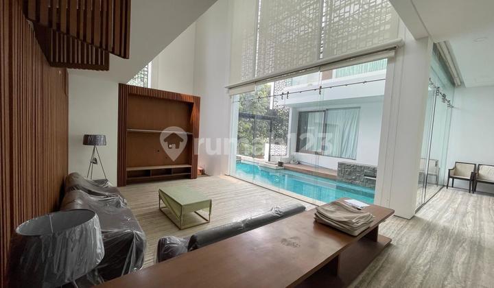 Rumah Pik1 Luas395meter 4kamar Tidur Furnsihed Ada Kolam Renang