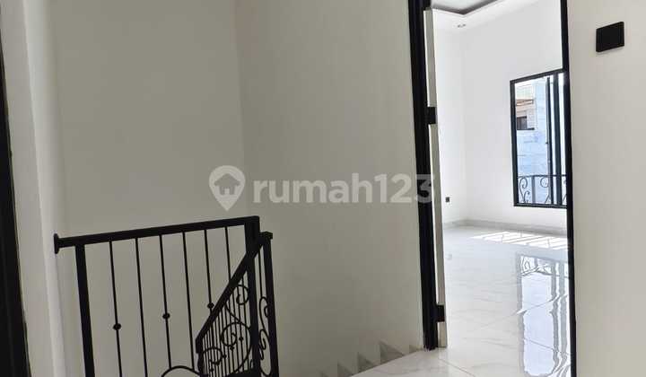 Brand New Rumah Muara Karang Blok 5 6X15 Hadap Utara 2