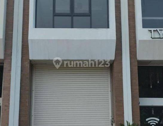 Ruko Di Citra8 4x14 Cocok untuk kantor kawasan ramai 1