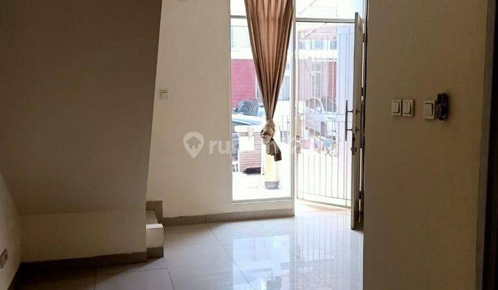 Rumah 2lantai Pik1 Permai 4,5x10 Unfurnish Siap Huni 2