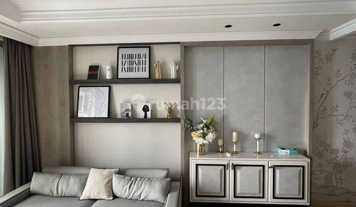 GoldCoast 2Br 90m² Furnish Design Interior Posisi Hoek Best View 1