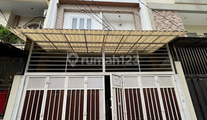 Jual Rumah Angke Indah 6x15 Semi Furnished Hadap Utara