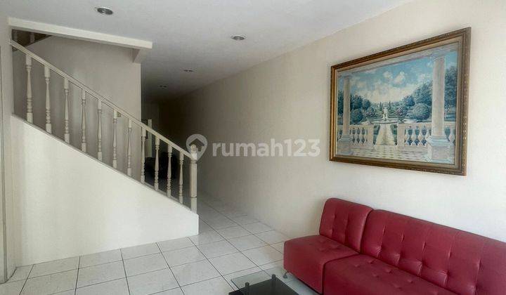 Rumah Camar Permai Pik1 7x23 2lt Semi Furnish Siap Huni 1