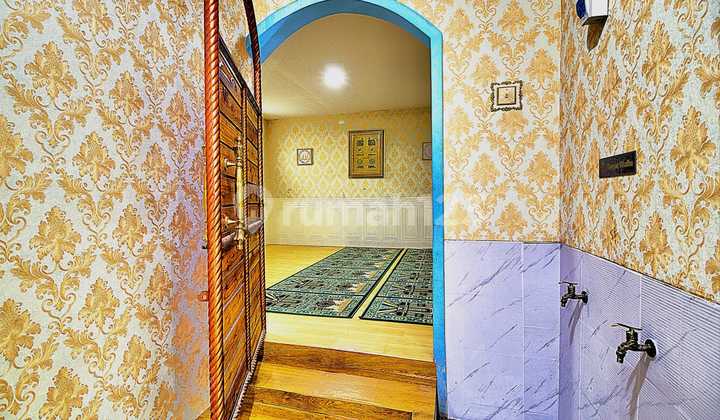 For sale ex-hotel in Buah Batu, Bandung, 1000 sqm, complete facilities. 2