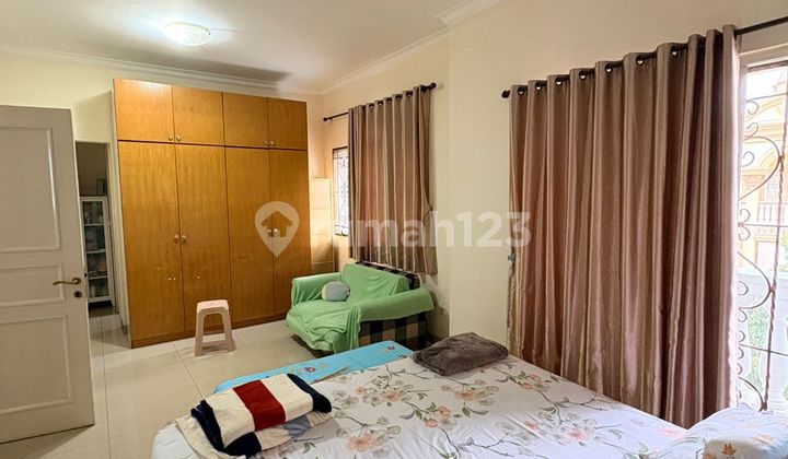 Rumah Pik1 Florence 8x20 Furnished Sudah Renovasi Hadap Selatan