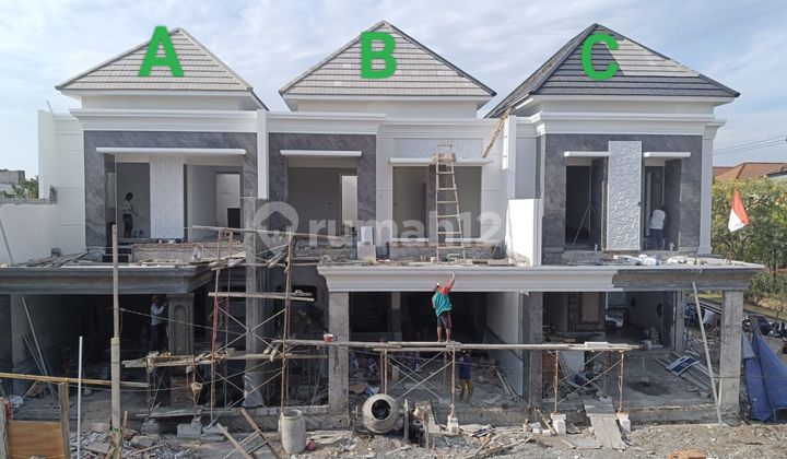 Li87 House for Sale in ARAYA Galaxy Bumi Permai Sukolilo Surabaya 2