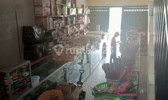 1419. East Green Mansion Shophouse, Waru, Sidoarjo 1419. East Green Mansion Shophouse, Waru, Sidoarjo