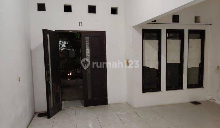 Del 83. Dijual Murah Rumah Deltasari Waru Sidoarjo 2