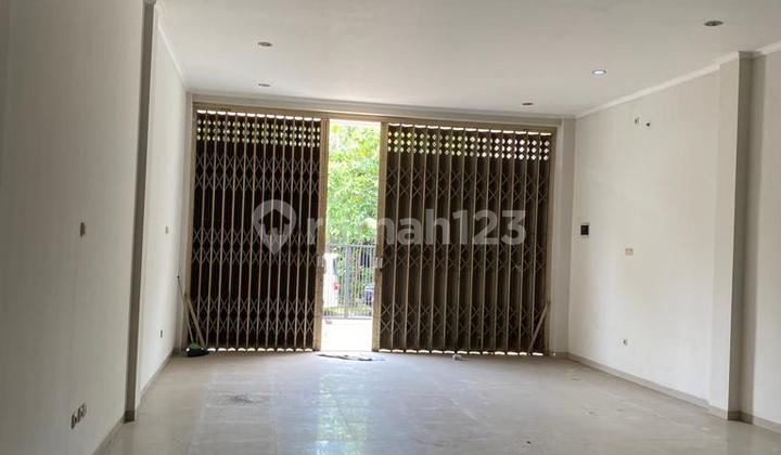 Lot 37. Rungkut Alang Alang Shop House Surabaya 2