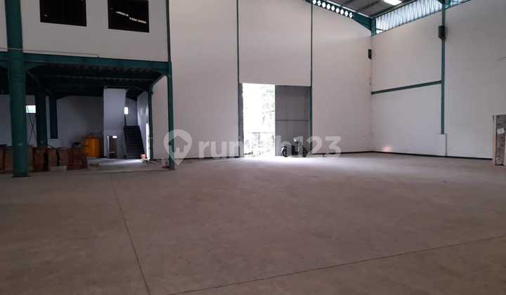 1580. Gudang Rungkut Industri Rungkut Surabaya Jawa Timur 2