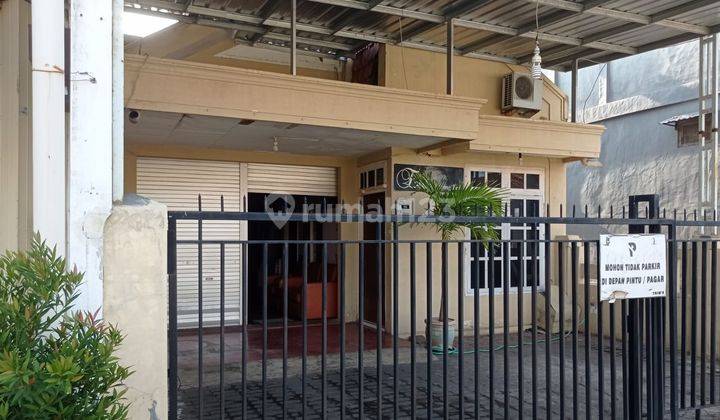 1386. Rumah Dan Gudang di Jalan Serma Abdul Rahman Probolinggo 2