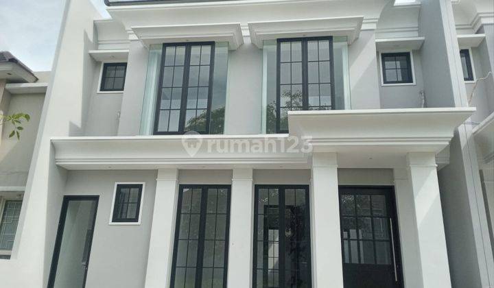 1515. Rumah Taman Puspa Raya Citraland Surabaya Barat 1