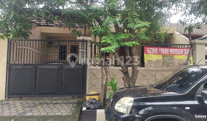 2001. For Sale Baratajaya Gubeng East Surabaya House 2