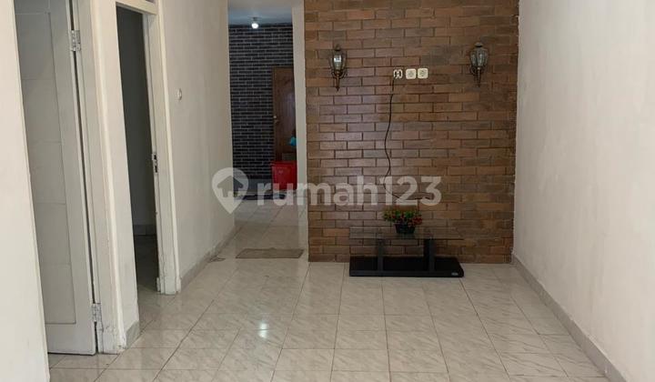 1898. Rumah Jl Swadaya , Cempedak Jatinegara 2