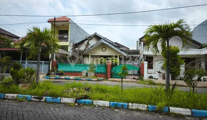1886. Rumah di Perumahan Juanda Harapan Permai 