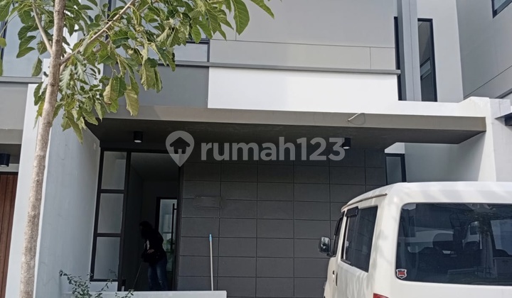 2019. Dijual Rumah Baru Citraland Kedamean Gresik