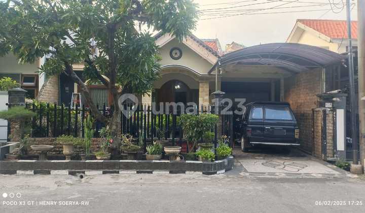 1857. For Sale: Asri PS2 Rungkut House in Penjaringan