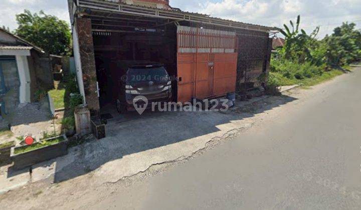 1797. Rumah Raya Wates Mojokerto Jawa Timur 1