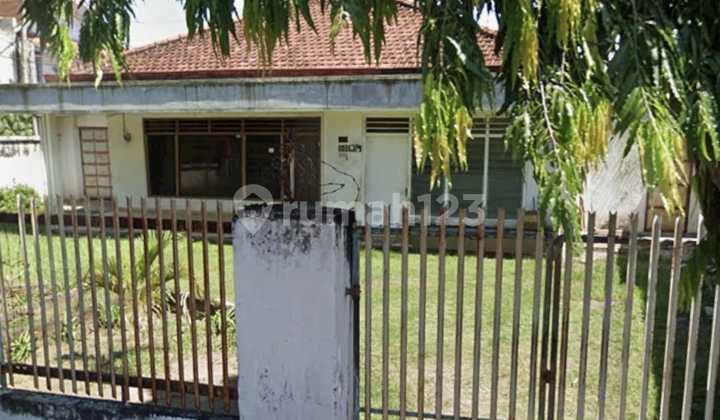 1921. House for Sale on WR Supratman Street, Mayangan Probolinggo 1