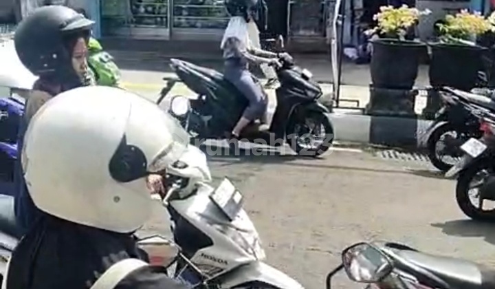 1981. Shop House for Sale Ready to Use in Magetan 2