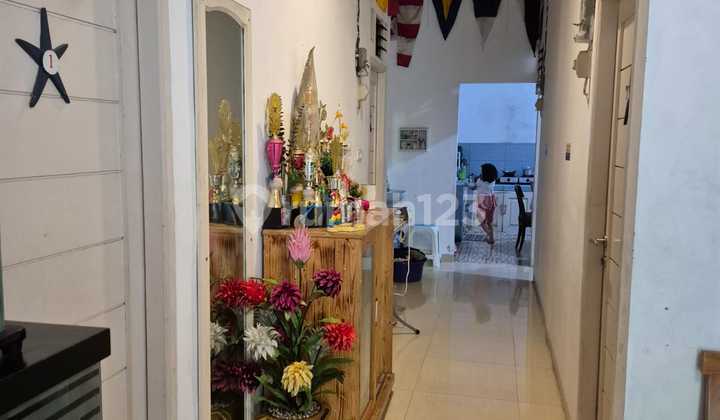 For Sale: Clean and Profitable Boarding House 2