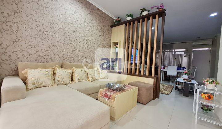 Rumah Semi Furnished di Cluster Graceland Residence, Bandung 1