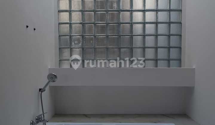 4 Rumah Baru, The Casual Purimas Regency, Purimas, Surabaya 2