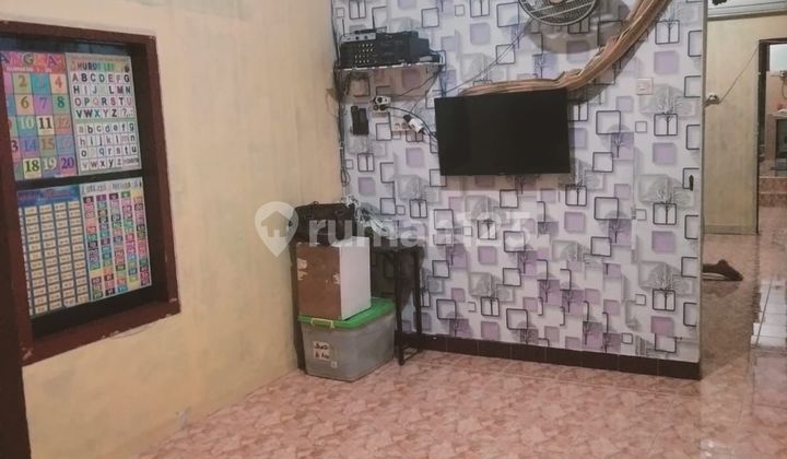 Anyu Urip Kidul II House, Banyu Urip Sawahan, Central Surabaya. B 2