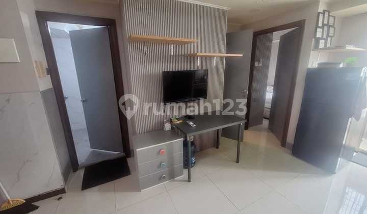 Apartemen Waterplace Tower E Unit 2717, Pakuwon Indah. 2