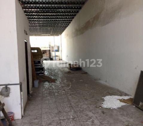Dijual Rumah Dan Gudang Di Manyar Sambongan, Surabaya. 2