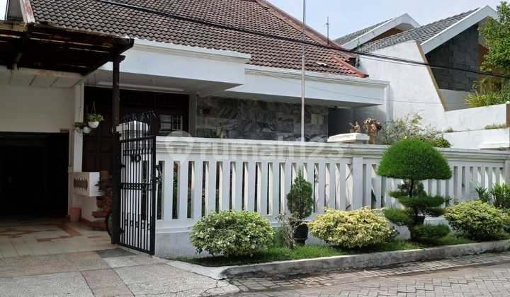 Dijual Cepat Rumah Siap Huni Di Jl. Saronojiwo, Surabaya Selatan Dijual Cepat Rumah Siap Huni Di Jl. Saronojiwo, Surabaya Selatan