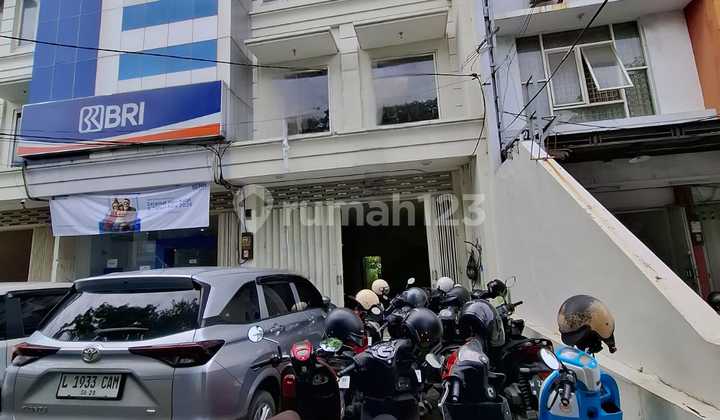 Shop House at Zero Main Road, South Surabaya. 1