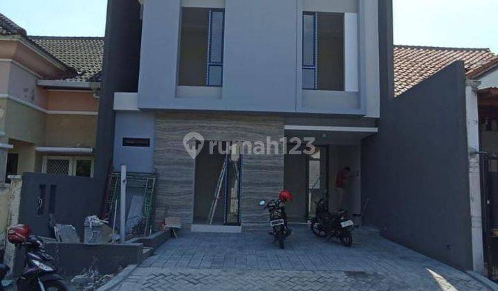 Rumah Baru di Taman Puspa Raya Citraland, Surabaya. 2