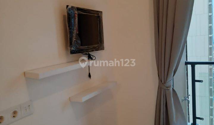 Apartemen Mewah Sky House Studio Full Furnish Bsdcity Serpong 2