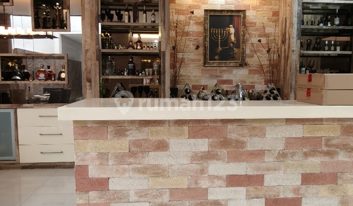 Rumah Mewah Modern 3 lantai Bangunan Mandiri di Alam Sutera, dekat Mall, Sekolah, Tol 2