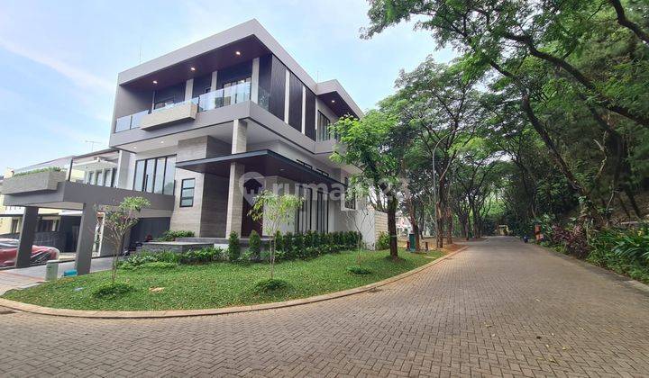 Rumah Mewah Modern 3 Lantai di Greencove Bsd  2