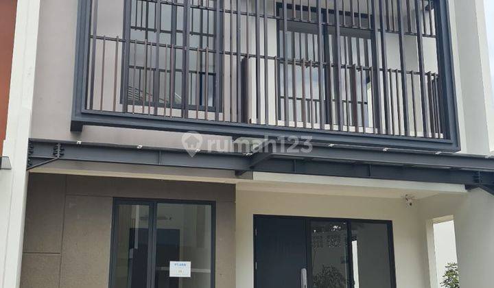 Rumah Baru Leonora Gading Serpong 3 Lantai Siap Huni 2