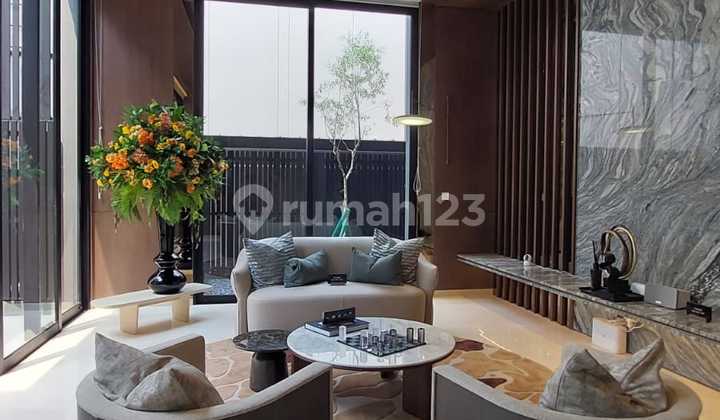Super Luxury Corner House 2 Faces View Botanical Garden only at Navapark BSD 2